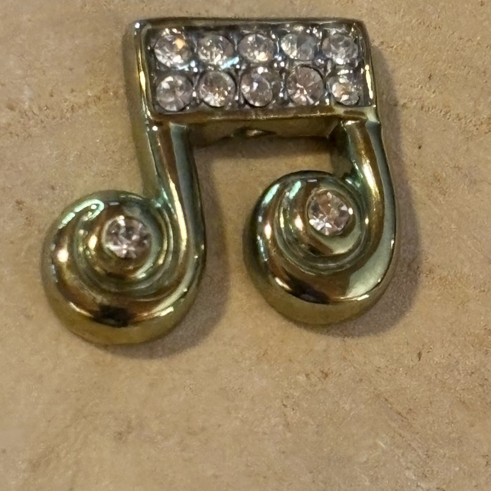 VTG Gold Music Note Pin with Crystals